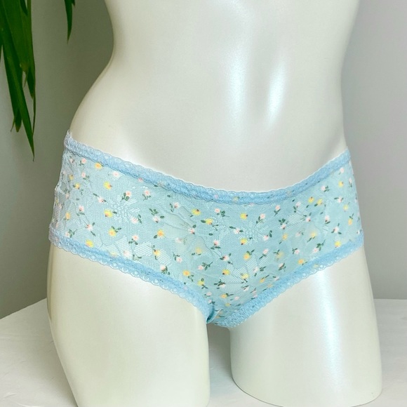 ♥️ VS- PINK (2) pair Bikini/hipsters - Picture 6 of 7